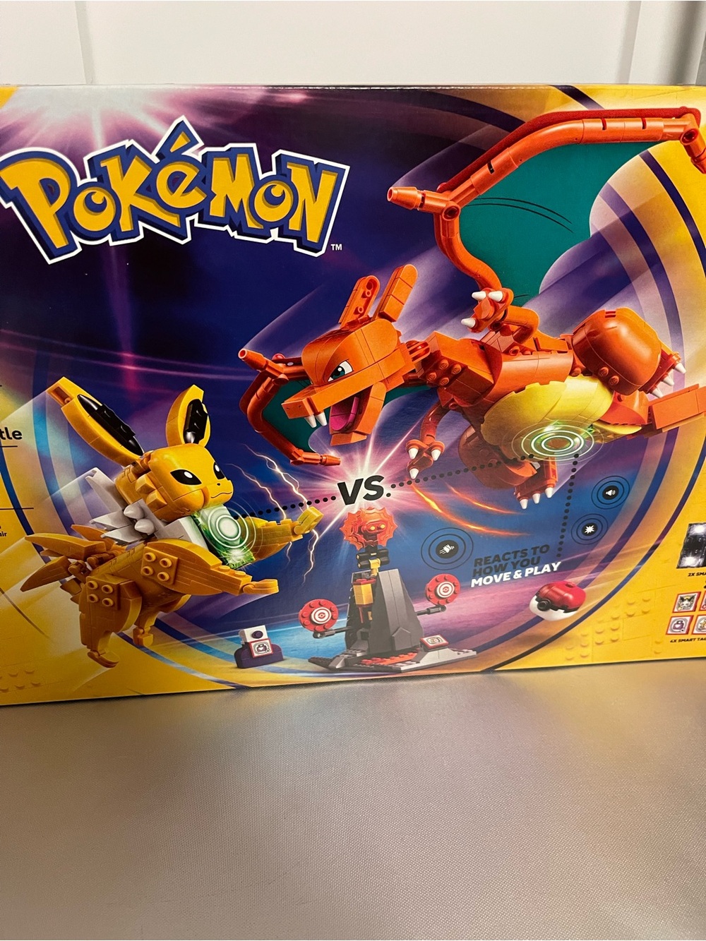 LEGO Pokémon Charizard vs. Jolteon Ultimate Battle Set - 72167 751Pcs 10+ New - Picture 2 of 9